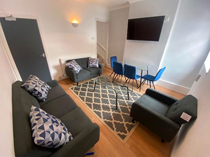 4 Bedroom House To Rent In Mostyn Road (D), Edgbaston, Birmingham, West Midlands, B16