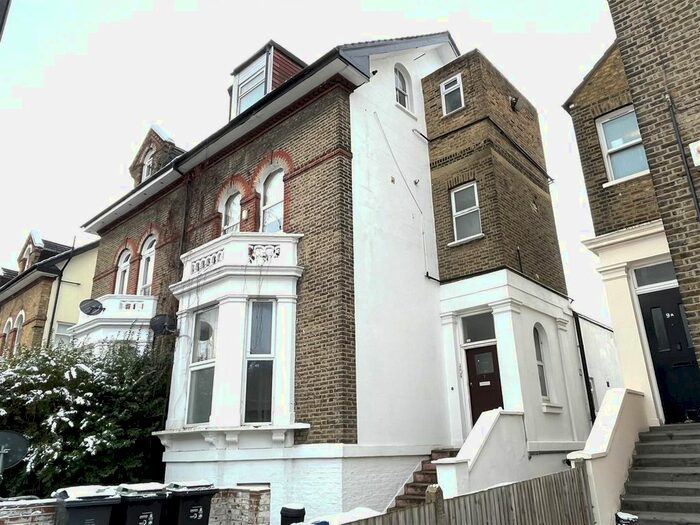 1 Bedroom Flat To Rent In Upper Grove, London, SE25
