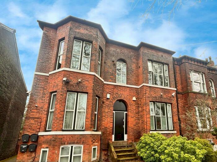 5 Bedroom Flat To Rent In Clifton Avenue, Manchester, Greater Manchester, M14