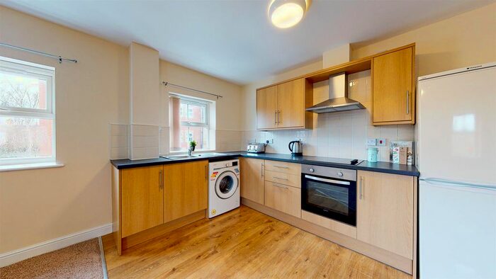 2 Bedroom Flat To Rent In Temple Street, Sculcoates, Hull HU5