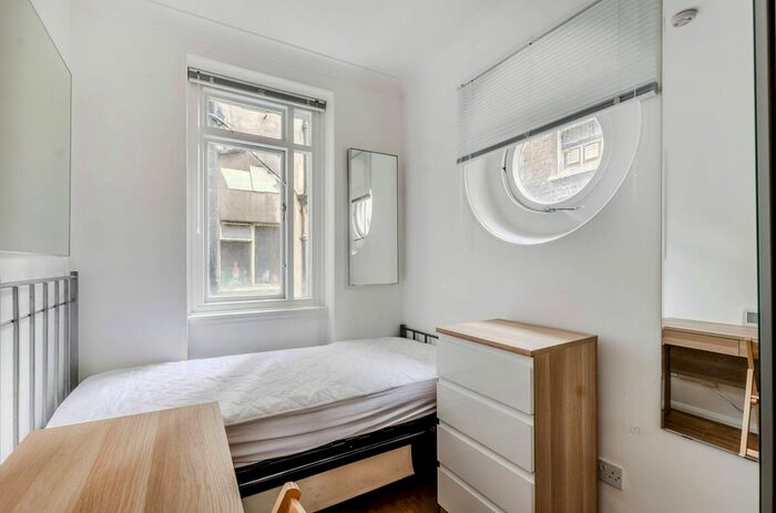 Studio To Rent In Prince Of Wales Terrace, South Kensington, London, W8
