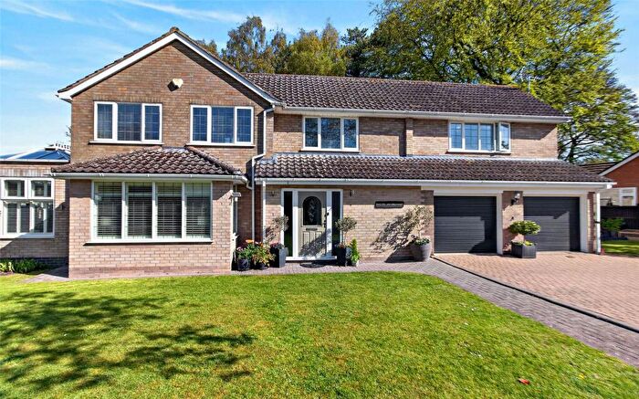 5 Bedroom Detached House For Sale In Mill Hill, Nettleham, Lincoln, Lincolnshire, LN2
