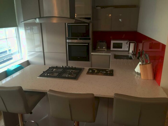 2 Bedroom Flat To Rent In Caledonian Road, London, N1