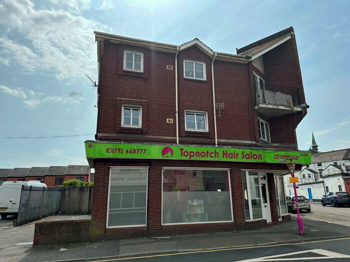 2 Bedroom Flat To Rent In Beach Street, Swansea, SA1