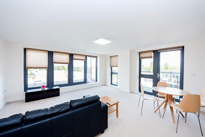 3 Bedroom Apartment To Rent In Charcot Road, London, NW9