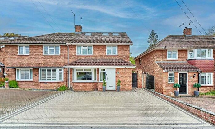 4 Bedroom Semi Detached House For Sale In Claremont, Bricket Wood, St. Albans, Hertfordshire, AL2