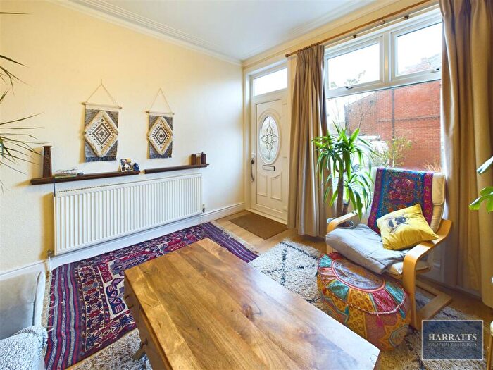 2 Bedroom Terraced House For Sale In Carnarvon Street, Stockport, SK1