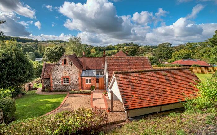 3 Bedroom Detached House For Sale In Lower Assendon, Henley-on-Thames, Oxfordshire, RG9