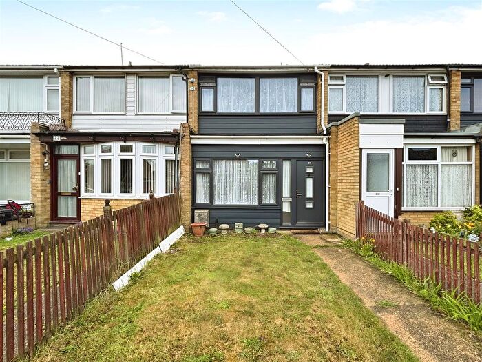 2 Bedroom Terraced House For Sale In Shelldrake Close, Isle Of Grain, ME3