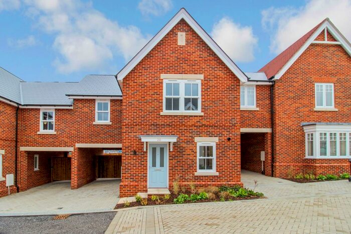 3 Bedroom House To Rent In Panache Road, Colchester, CO4