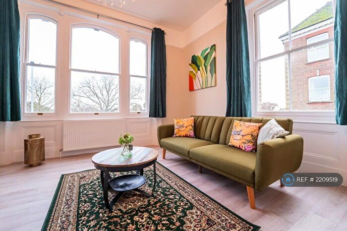 2 Bedroom Flat To Rent In Calthorpe House, Great Yarmouth, NR30