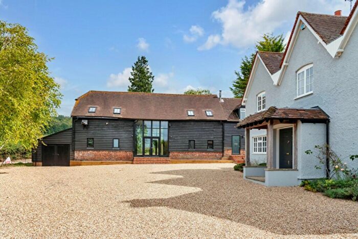 4 Bedroom Detached House To Rent In Howe Road, Watlington, Oxfordshire, OX49