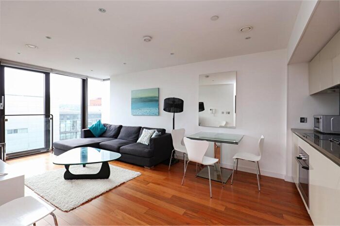 2 Bedroom Apartment To Rent In St. Pauls Square, City Lofts St. Pauls, S1
