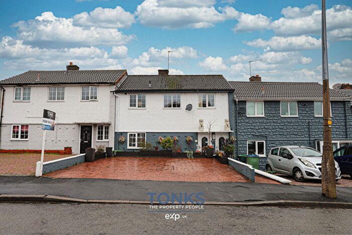 3 Bedroom Terraced House For Sale In Harvington Road, Oldbury, B68