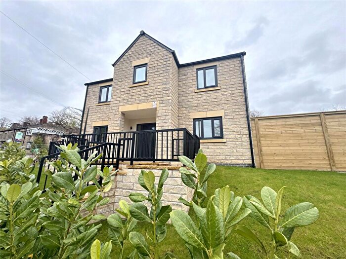 5 Bedroom Detached House To Rent In Roe Cross Gardens, Mottram, Hyde, Derbyshire, SK14