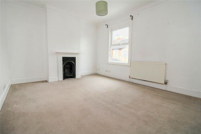 3 Bedroom Terraced House For Sale In Hythe Road, Old Town, Swindon, Wiltshire, SN1