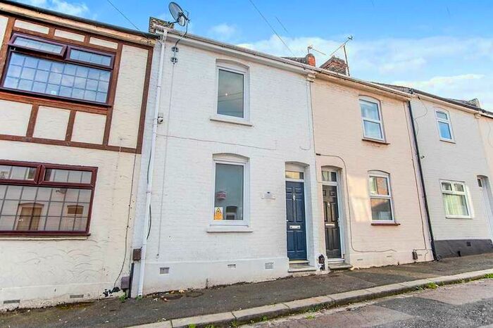 3 Bedroom House To Rent In Leopold Road, Chatham, Kent, ME4