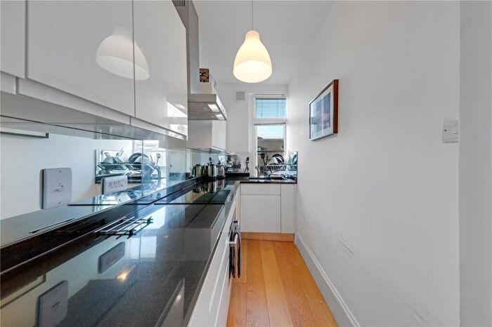 Flat For Sale In Gloucester Place, Marylebone, London, NW1