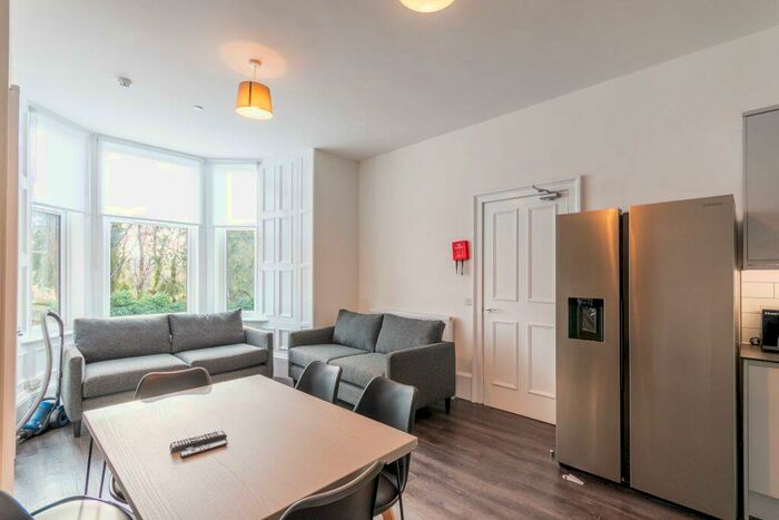 8 Bedroom Terraced House To Rent In P &#; Cameron Terrace, Edinburgh, EH16