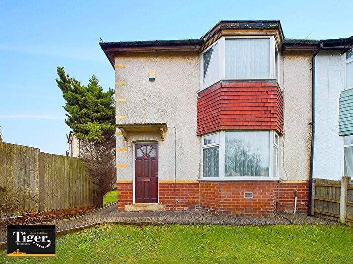 2 Bedroom Semi-Detached House For Sale In Ringwood Road, Preston, PR1