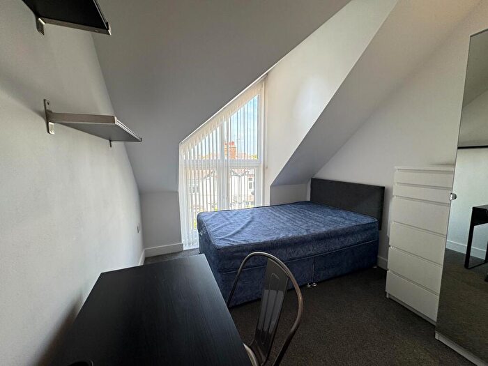 2 Bedroom House To Rent In B Clumber Road, West Bridgford, Nottingham, NG2