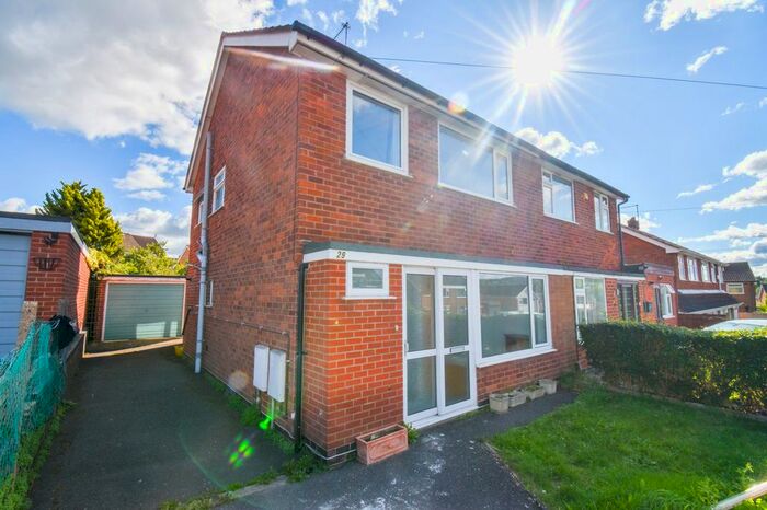 3 Bedroom Semi-Detached House To Rent In Derwent Drive, Loughborough, LE11