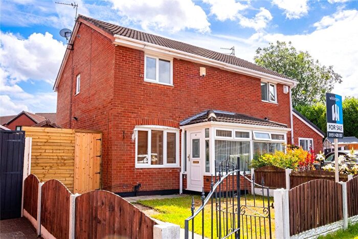 3 Bedroom Semi-Detached House To Rent In Ravenfield Close, Liverpool, Merseyside, L26