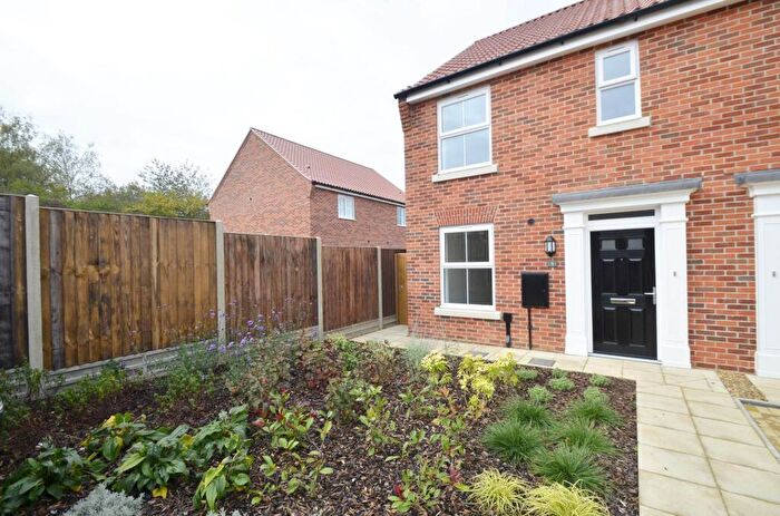 2 Bedroom Semi-Detached House To Rent In Smith Drive, Norwich, NR14