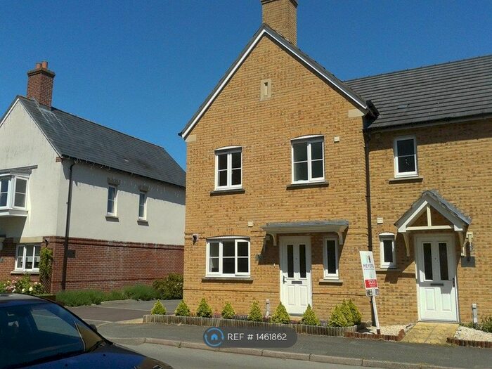 3 Bedroom End Of Terrace House To Rent In Squadron Place, Dorchester, DT2