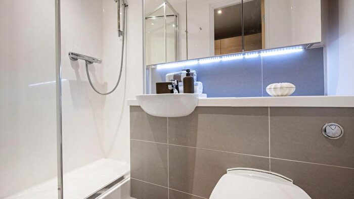 Studio To Rent In Hawkins Road, Colchester, CO2