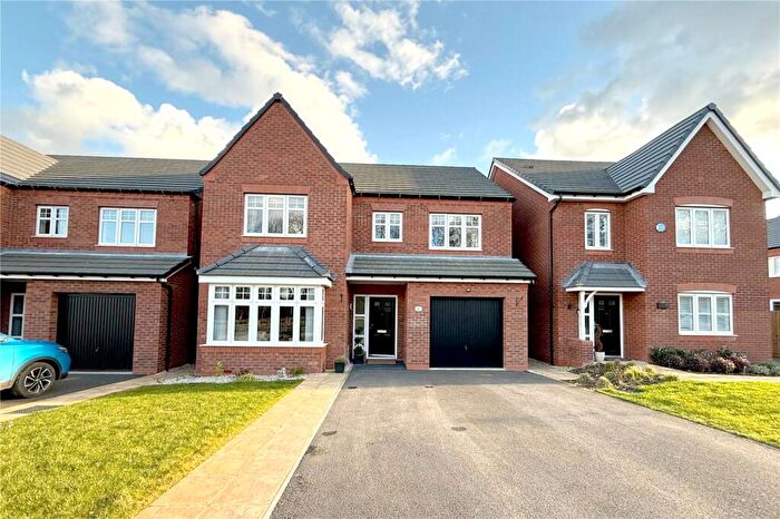 5 Bedroom Detached House For Sale In Oakley Road, Kenilworth, Warwickshire, CV8