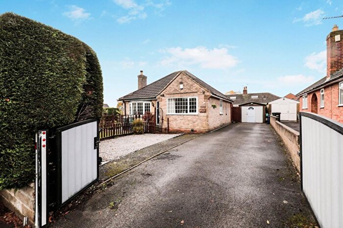 3 Bedroom Detached Bungalow For Sale In High Street, Harrogate, HG2