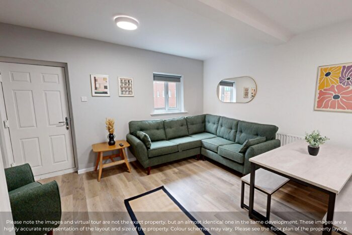 6 Bedroom House To Rent In A, Gamble Street, NG7