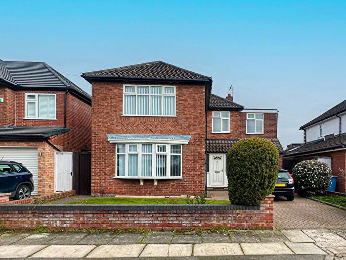 4 Bedroom Detached House For Sale In Glendyke Road, Liverpool, L18