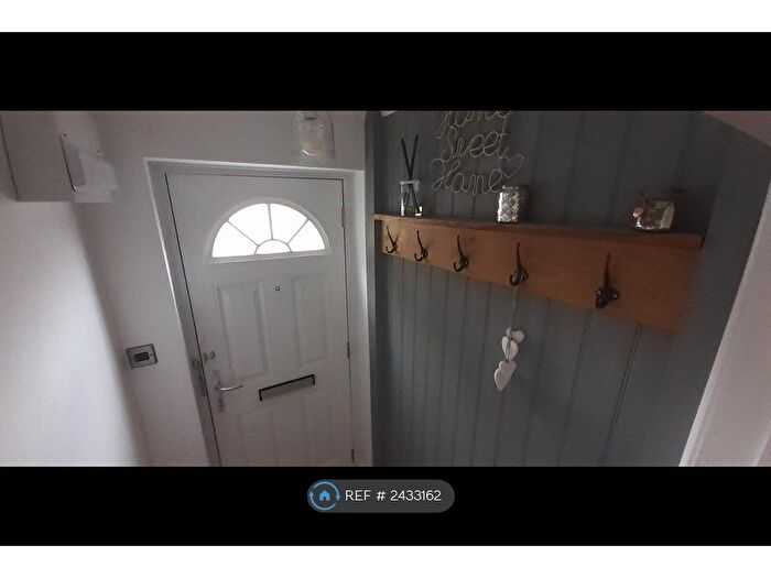 2 Bedroom Semi-Detached House To Rent In Wheatear Close, Washington, NE38