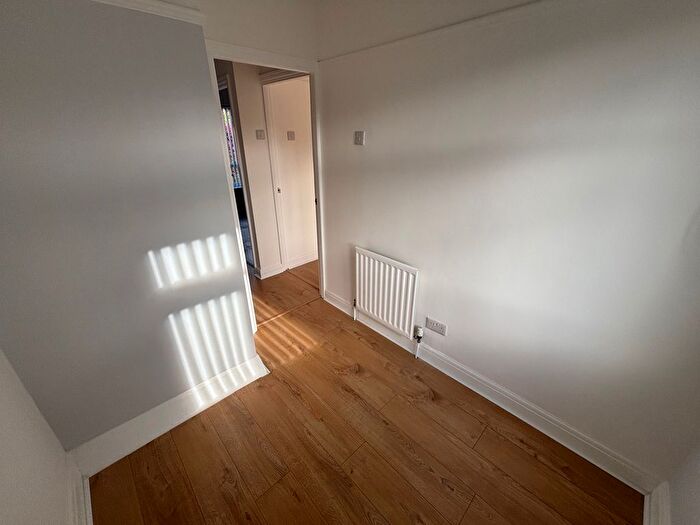 3 Bedroom Property To Rent In Hastilar Road South, Sheffield, S13