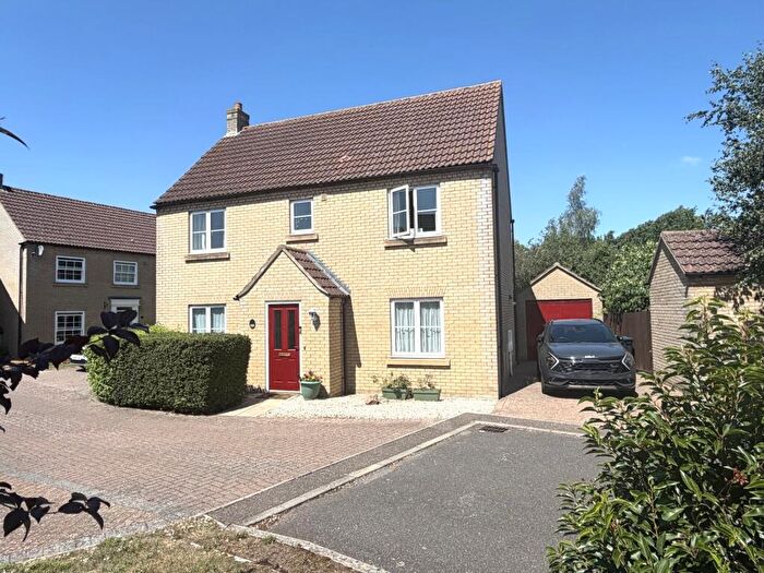4 Bedroom Detached House For Sale In Columbine Road, Ely, CB6