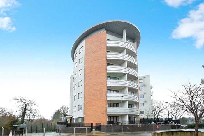 1 Bedroom Flat For Sale In Apple Grove, Harrow, HA2