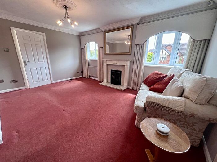2 Bedroom Detached Bungalow For Sale In Wilton Court, Greenfields, Newton Aycliffe, DL5