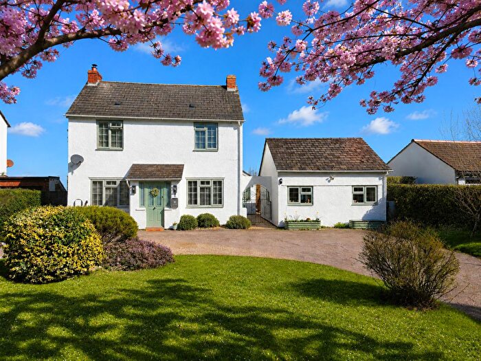 4 Bedroom Detached House For Sale In Ermin Street, Brockworth, Gloucester, GL3