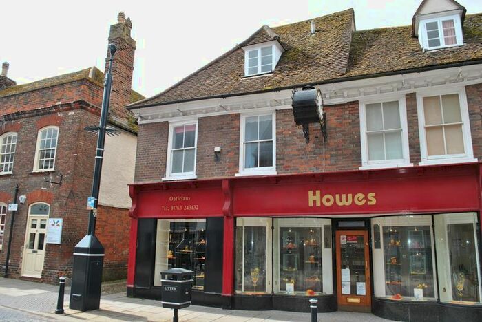 2 Bedroom Flat To Rent In High Street, Royston, SG8