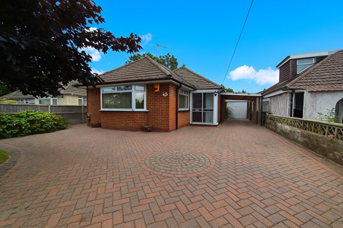 2 Bedroom Bungalow To Rent In Creekmoor Lane, Poole, BH17