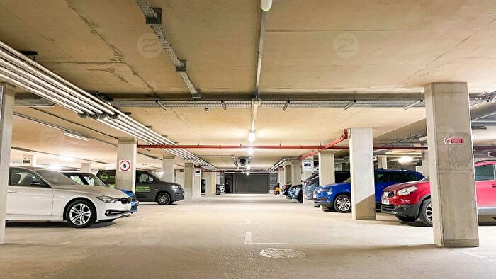 Garage / Parking To Rent In Indescon Square, London, E14