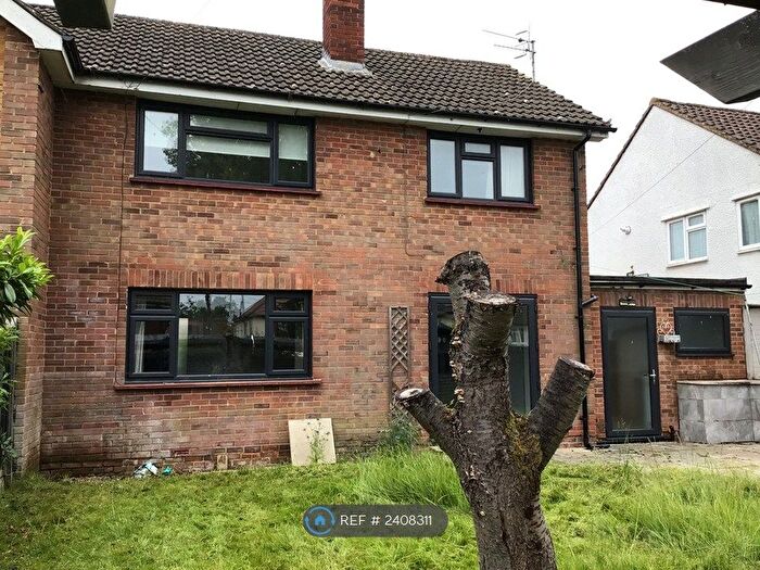 3 Bedroom Semi-Detached House To Rent In Greenfrith Drive, Tonbridge, TN10
