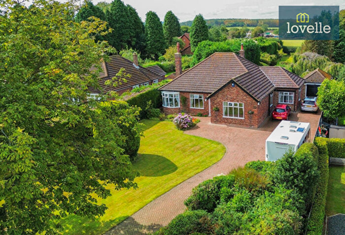 3 Bedroom Detached Bungalow For Sale In Waltham Road, Brigsley, DN37