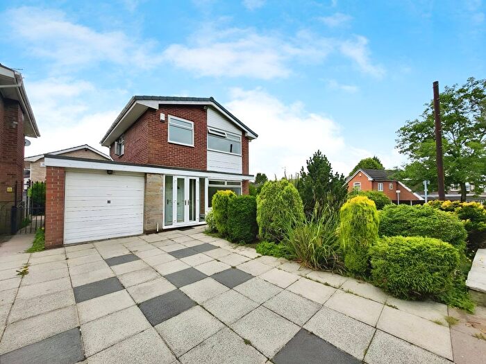 3 Bedroom Detached House To Rent In Valley Road, Heaton Mersey, Stockport, SK4