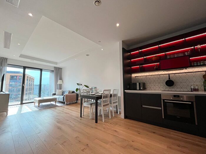 1 Bedroom Flat For Sale In City Island Way, London, E14