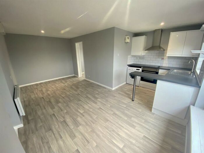 Studio To Rent In Tom Price Close, Cheltenham, GL52