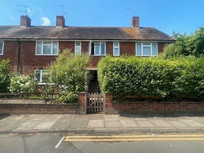 1 Bedroom Flat To Rent In Allington Avenue, Tottenham, N17