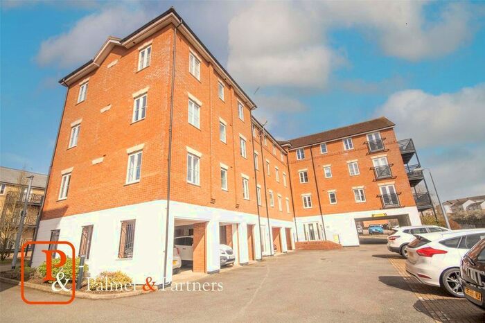 2 Bedroom Flat To Rent In Bradford Drive, Colchester, Essex, CO4